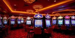 Layanan platform qris189 mencakup sportsbook, live dealer, dan slot games